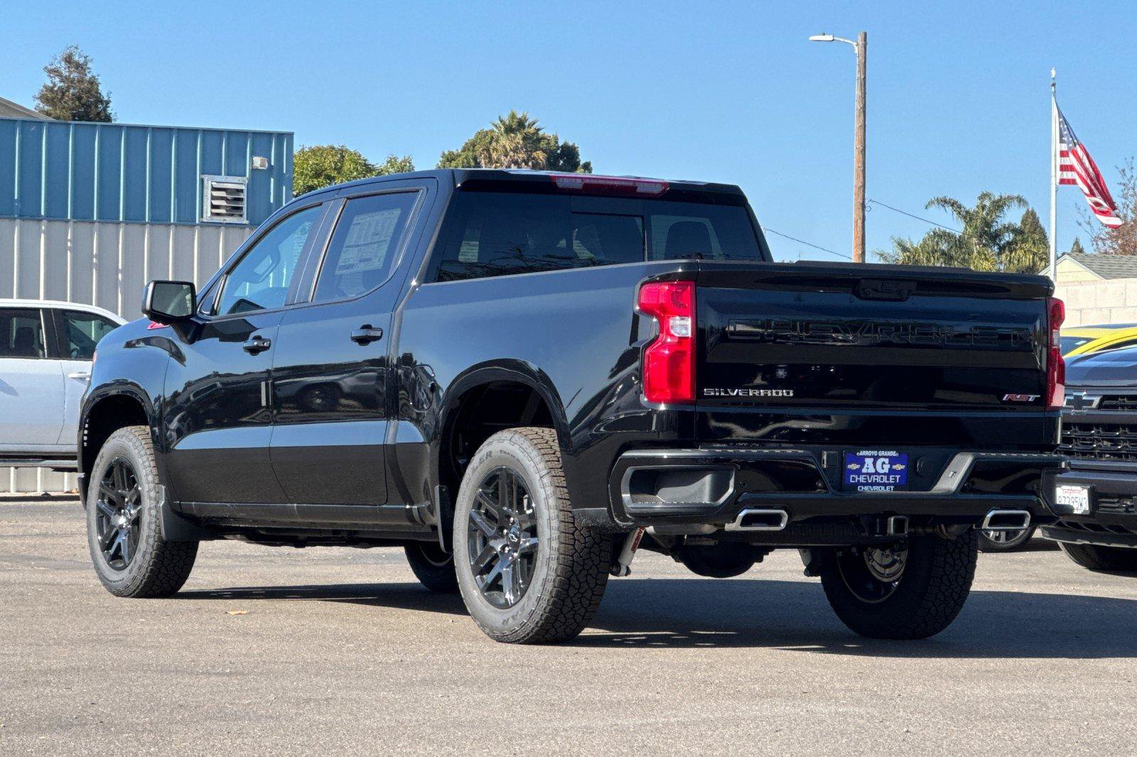 New 2026 Chevrolet Silverado 1500 RST w/ Safety Package AWD/4WD image 8
