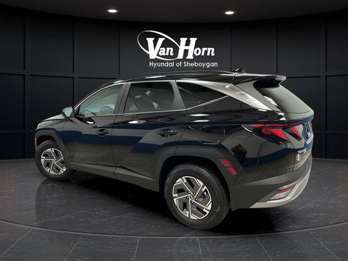 Used 2025 Hyundai Tucson Blue AWD/4WD image 5
