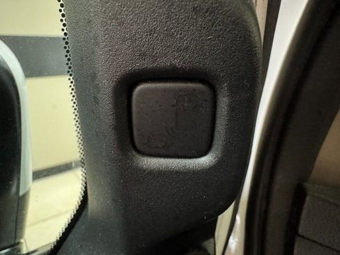 Used 2021 Honda Odyssey Touring image 17