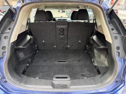Used 2017 Nissan Rogue S image 13