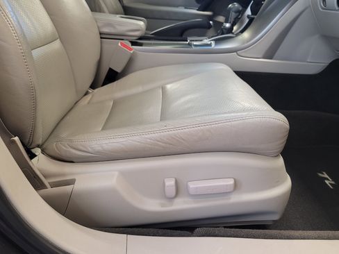 Used 2012 Acura TL w/ Technology Package image 30