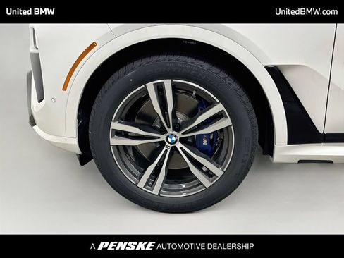 New 2027 BMW X7 M60i w/ Executive Package AWD/4WD image 2