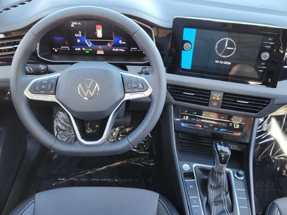 New 2027 Volkswagen Jetta SE