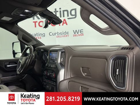 Used 2020 Chevrolet Silverado 2500 LTZ w/ LTZ Premium Package image 21