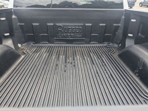 Used 2025 GMC Sierra 1500 SLT RWD image 29