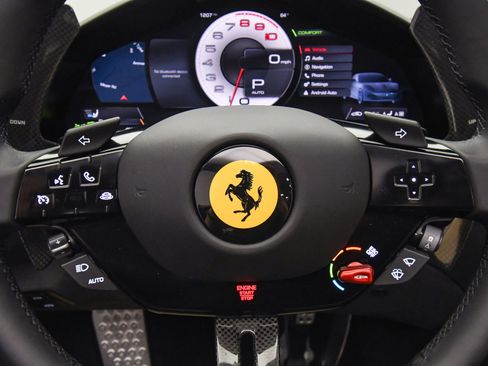 Used 2025 Ferrari Roma Spider image 41