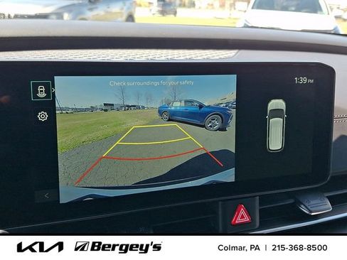 New 2026 Kia Carnival LX FWD image 17