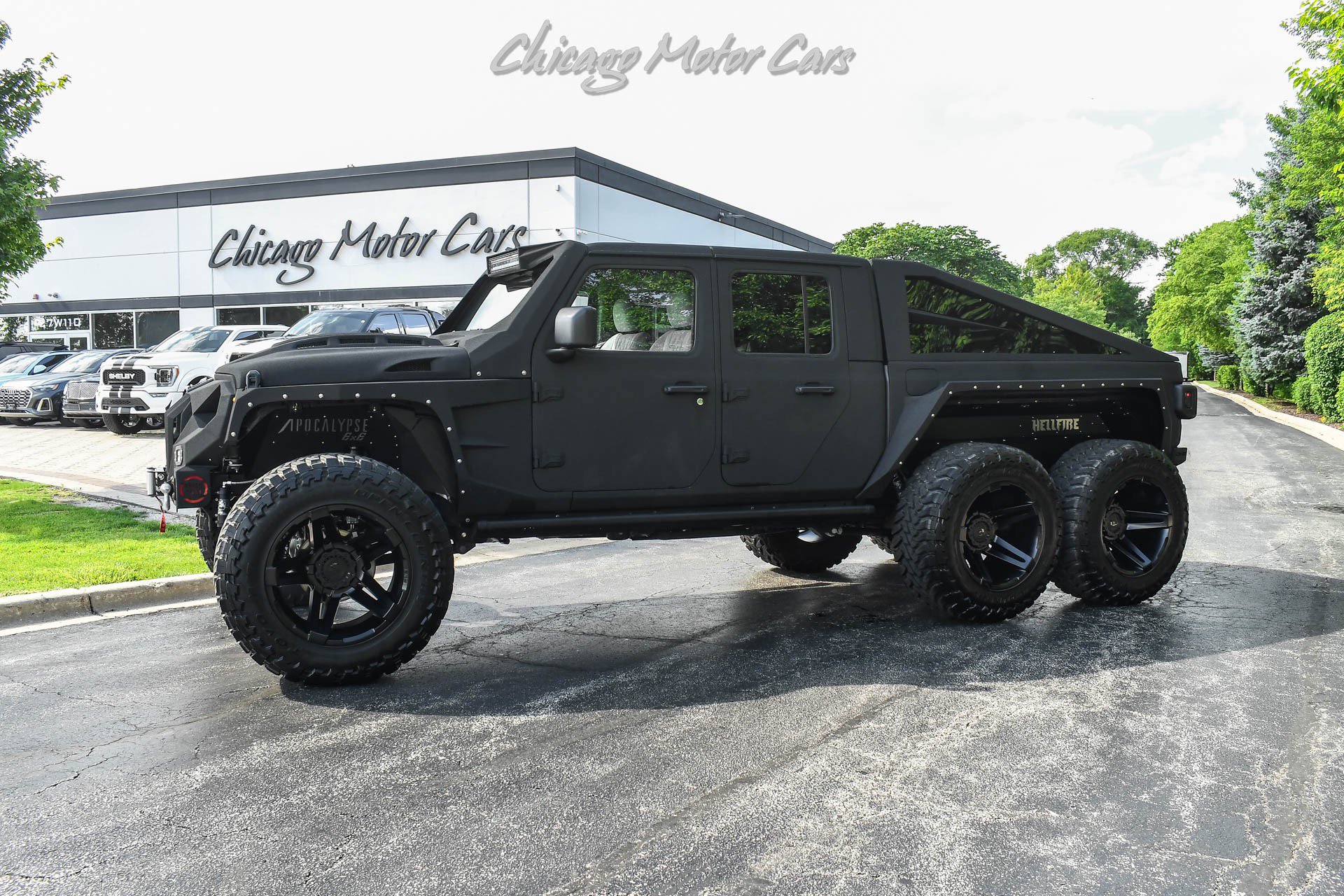 Used 2021 Jeep Gladiator Overland w/ Popular Equipment Package AWD/4WD image 1