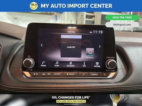 Used 2022 Nissan Rogue SV image 21