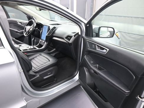 Used 2023 Ford Edge SEL AWD/4WD image 42