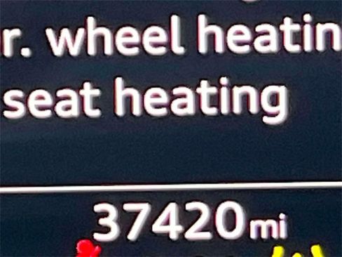 Used 2023 Audi Q8 Premium w/ Convenience Package image 25