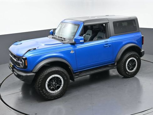 Used 2022 Ford Bronco Outer Banks w/ Sasquatch Package AWD/4WD image 41