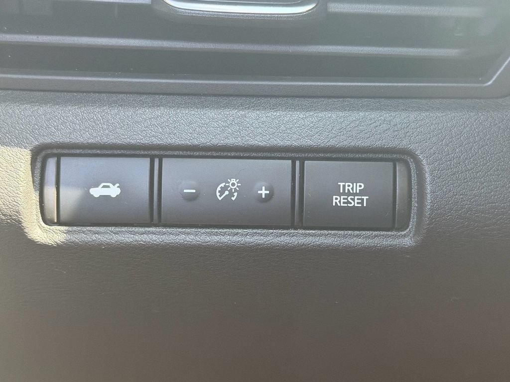 Used 2021 Nissan Altima 2.5 SR FWD image 26