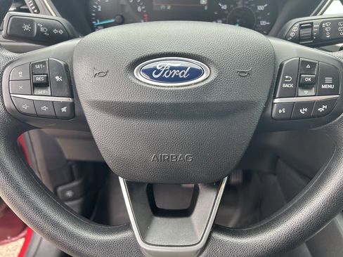 Used 2020 Ford Escape SE image 17