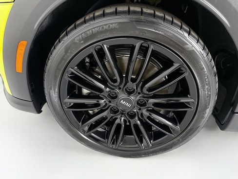 Certified 2024 MINI Cooper S FWD image 30