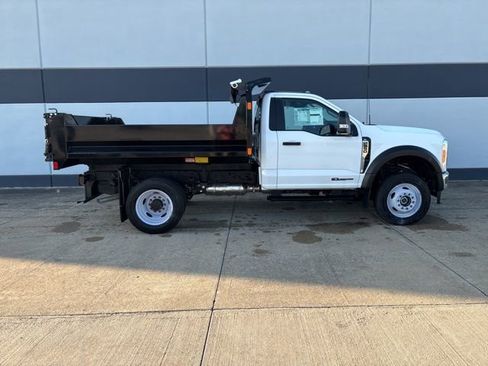 New 2023 Ford F550 4x4 Regular Cab Super Duty image 6