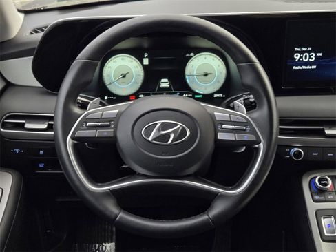 Used 2023 Hyundai Palisade SEL w/ Premium Package image 14