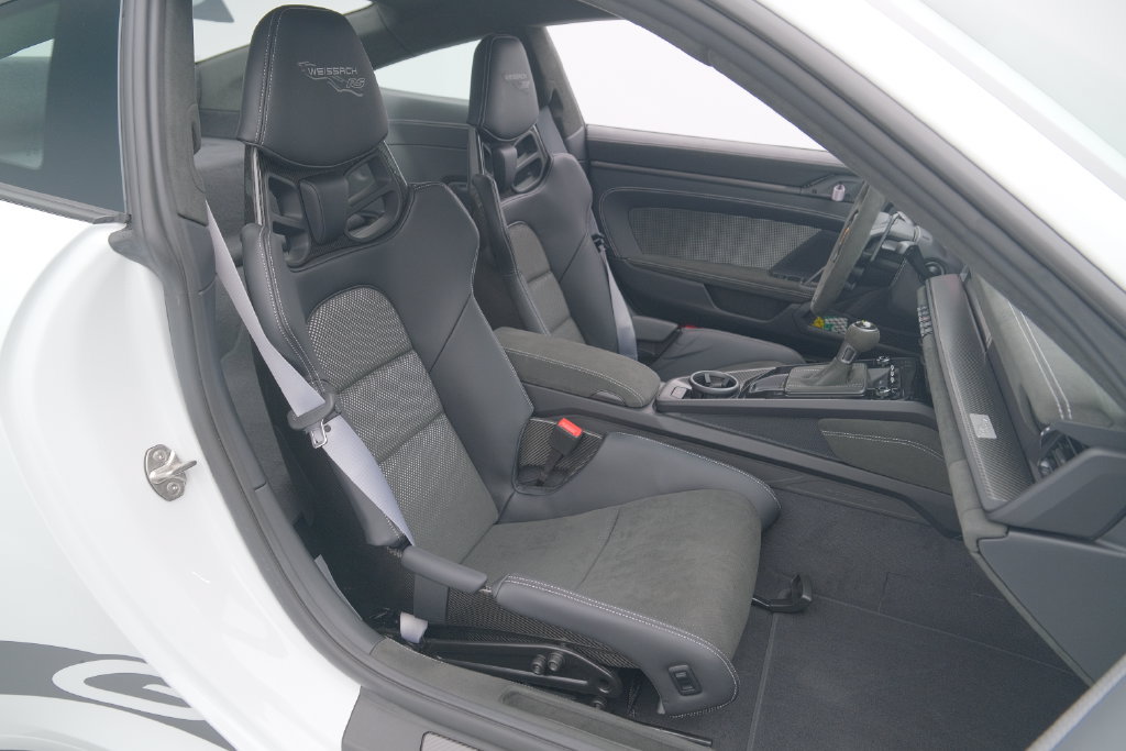 Used 2025 Porsche 911 GT3 RS RWD image 16