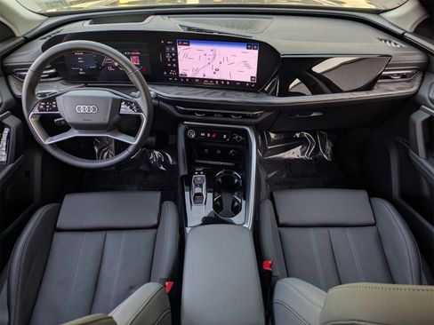 New 2025 Audi Q5 Premium Plus image 7