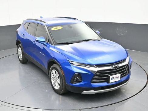 Used 2019 Chevrolet Blazer LT FWD image 65