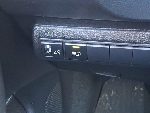 Used 2024 Toyota Corolla SE w/ SE Package image 26