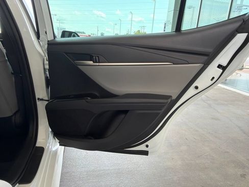 Used 2026 Toyota Camry SE FWD image 14