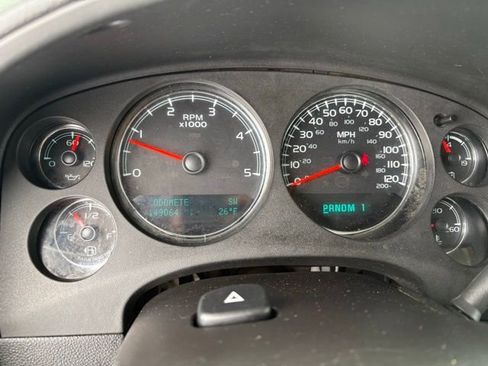 Used 2013 GMC Sierra 2500 SLT w/ Suspension Package, Off-Road image 11