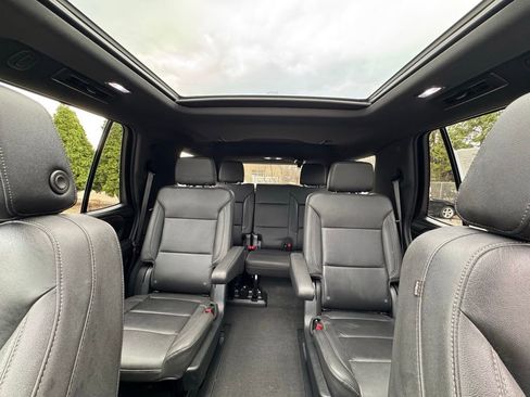Used 2023 Chevrolet Tahoe LT w/ Luxury Package AWD/4WD image 22