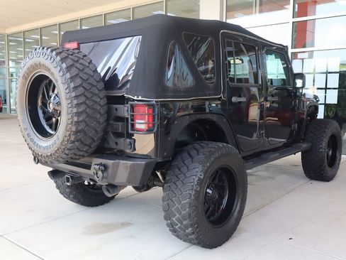 Used 2015 Jeep Wrangler Unlimited Sport w/ Quick Order Package 24S AWD/4WD image 11