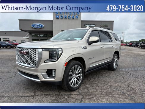 Used 2021 GMC Yukon Denali w/ Denali Premium Package AWD/4WD image 1