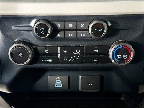 Used 2023 Ford F250 XLT w/ FX4 Off-Road Package image 14
