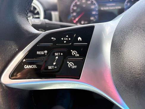 Used 2025 Mercedes-Benz CLA 250 4MATIC image 27