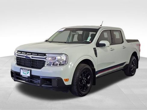 Certified 2022 Ford Maverick Lariat w/ Equipment Group 500A Standard AWD/4WD image 3