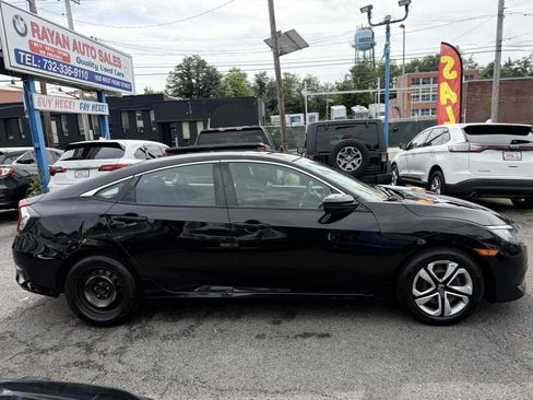 Used 2018 Honda Civic LX image 4