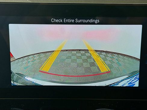 Used 2022 Mercedes-Benz GLB 250 image 13