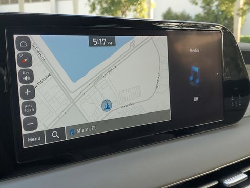 Used 2024 Hyundai Palisade Calligraphy image 28