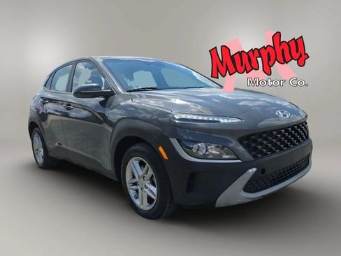 Used 2023 Hyundai Kona SE FWD image 3