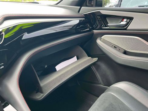 Used 2023 Acura MDX A-Spec image 10