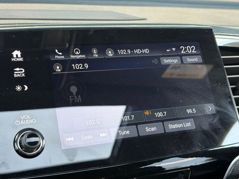 Certified 2019 Honda Passport Touring image 17