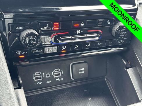 Used 2024 Jeep Grand Cherokee L Altitude image 20