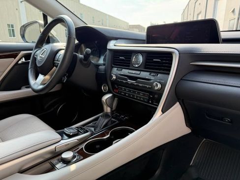 Used 2019 Lexus RX 350 AWD w/ Navigation Package image 24