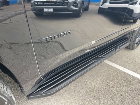 Used 2021 Chevrolet Tahoe RST w/ Luxury Package image 10