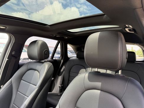 Certified 2021 Mercedes-Benz GLC 300 image 9