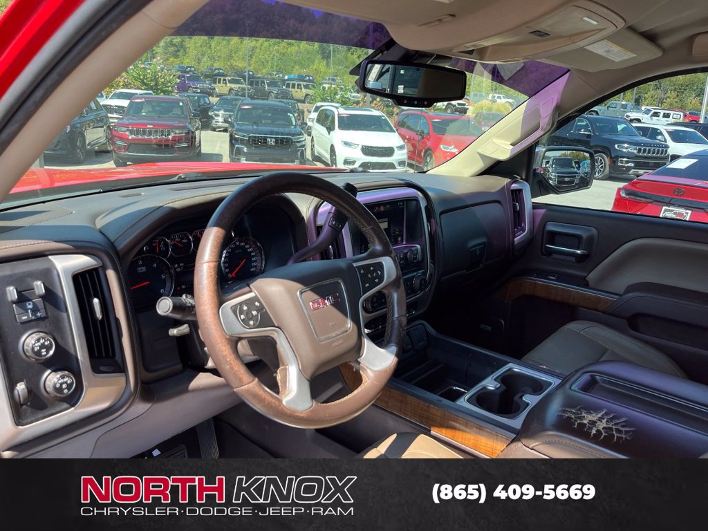 Used 2015 GMC Sierra 1500 SLT w/ Driver Alert Package AWD/4WD image 11