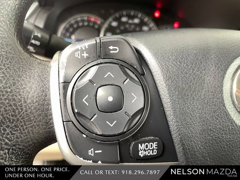 Used 2012 Toyota Camry LE image 23