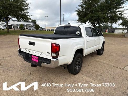Used 2021 Toyota Tacoma SR5 RWD image 10