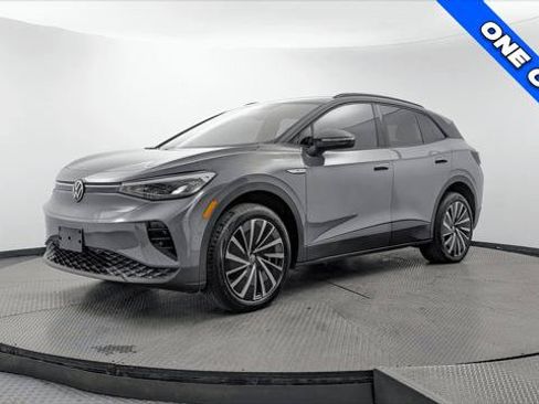 Used 2024 Volkswagen ID.4 Pro AWD/4WD image 2