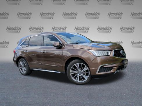 Used 2019 Acura MDX w/ Technology & Entertainment AWD/4WD image 2