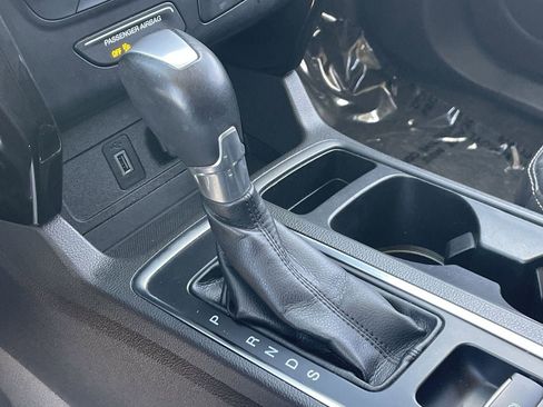 Used 2017 Ford Escape Titanium AWD/4WD image 27