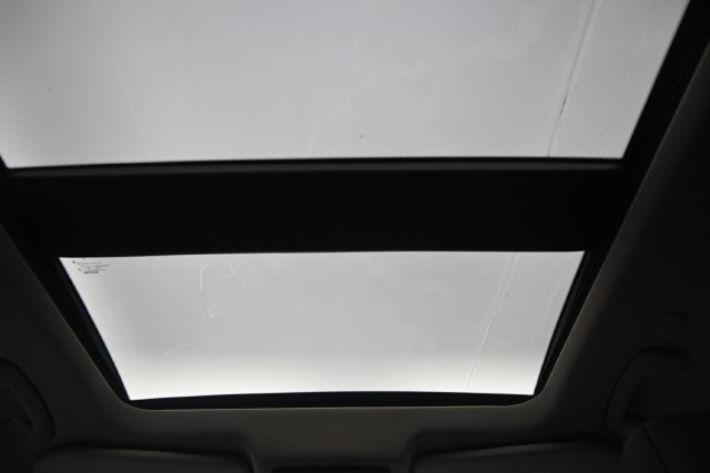Certified 2023 Nissan Rogue SV w/ SV Premium B Package FWD image 12